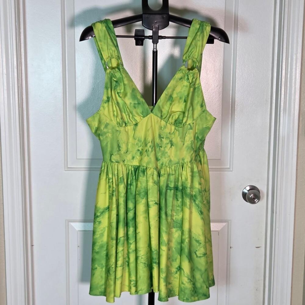 Shein curve women's green and yellow tie-dye babydoll dress 1XL (US 14 - 16)